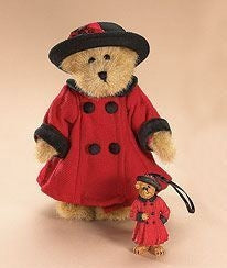 Bailey in England-Boyds Bears #9915V QVC Exclusive ***Hard to Find*** *