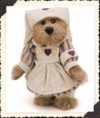 Naomi Bearlove-Boyds Bears Nurse #913957 * - THE BOYDS BEARS STORE