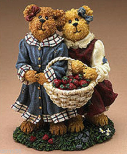 Lauren and JanStrawberry Friends-Boyds Bears Friendship