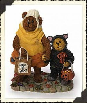 Candy B Corn w/Scaredy Bear..Trick or Treat-Boyds Bears Bearstone #228408 *