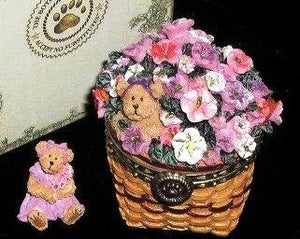 Collectors Club May Series Miniature Petunia Basket with Flora-Boyds Bears Tresaure Box #392168LB Longaberger Exclusive ***RARE*** *