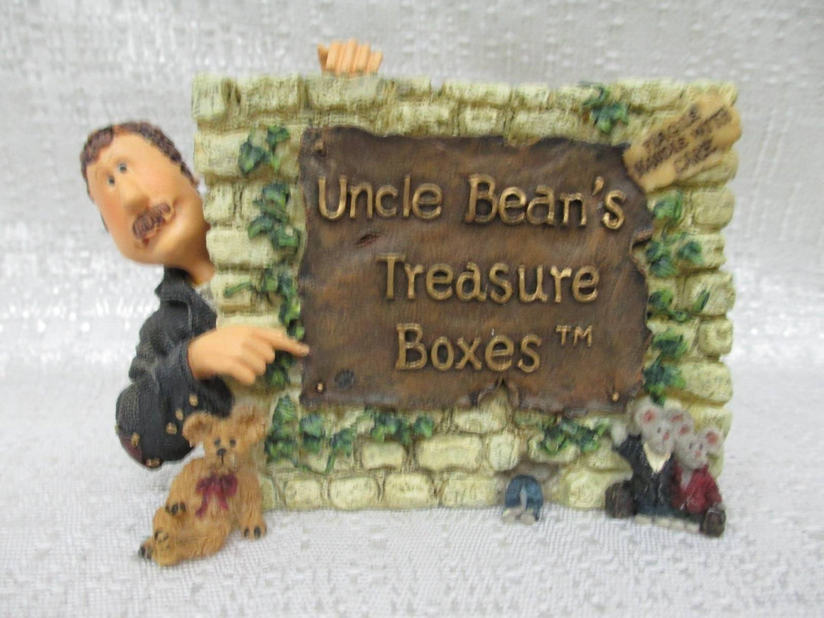 Uncle Bean & The McNibble Gang Treasured Memories-Boyds Bears Treasure Box #3999 *
