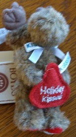HOLIDAY KISSES-BOYDS BEARS MINI MOOSE ORNAMENT #95333HE HERSHEY'S EXCLUSIVE ***RARE*** *
