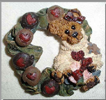 Bailey...Chocolate Wreath-Boyds Bears Bearstone Pin #26104 *