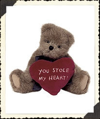 Leslie-Boyds Bears #903029  "You Stole My Heart" *