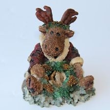 Maynard the Santa Moose-Boyds Bears Bearstone #2238 *