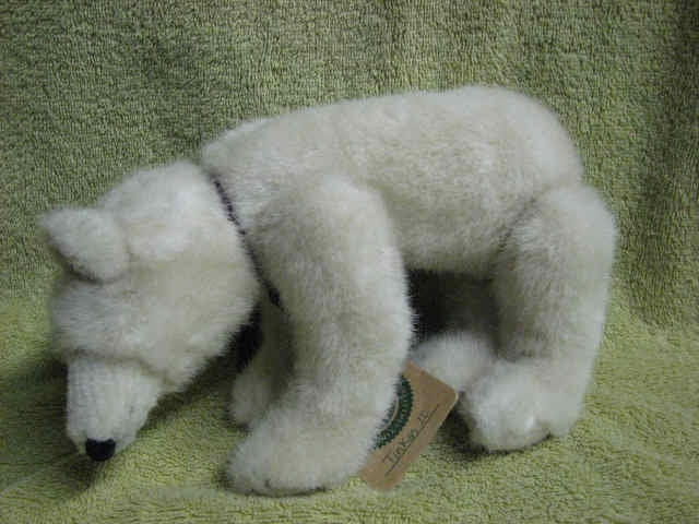 Tinkin II (off-white)-Boyds Polar Bears #5801  Snow Bears