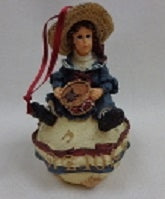 Betsy...The Patriot-Boyds Bears Resin Ornament #25854 *