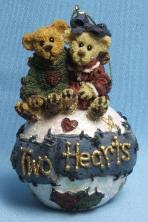 George and Gracie...Forever-Boyds Bears Bearstone Ornament #25707 *