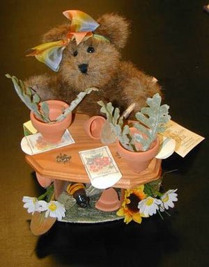 The Gardener...Judith G Herself-Judith G Exclusive Boyds Bears Collection  ***RARE*** *