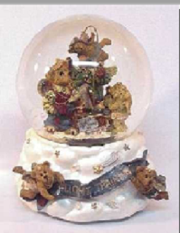 The Flying Lesson...This End Up- Boyds Bears Bearstone Musical Waterglobe #270601 BBC LE