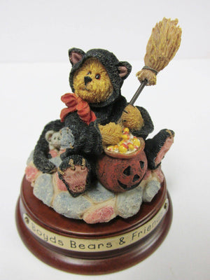Boobear and Squeek...Candy Corn Stew-Boyds Bears Bearstone Candle Topper #651268