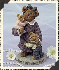 Momma Caresalot with Scoots & Toots...World's Best Mom-Boyds Bears Bearstone #82526