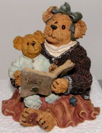 Momma McBearsley and Jordan... Story Time-Boyds Bears Bearstone #228379